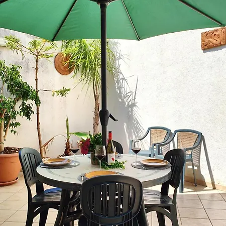 Casa Bougainville, Mare E Relax
